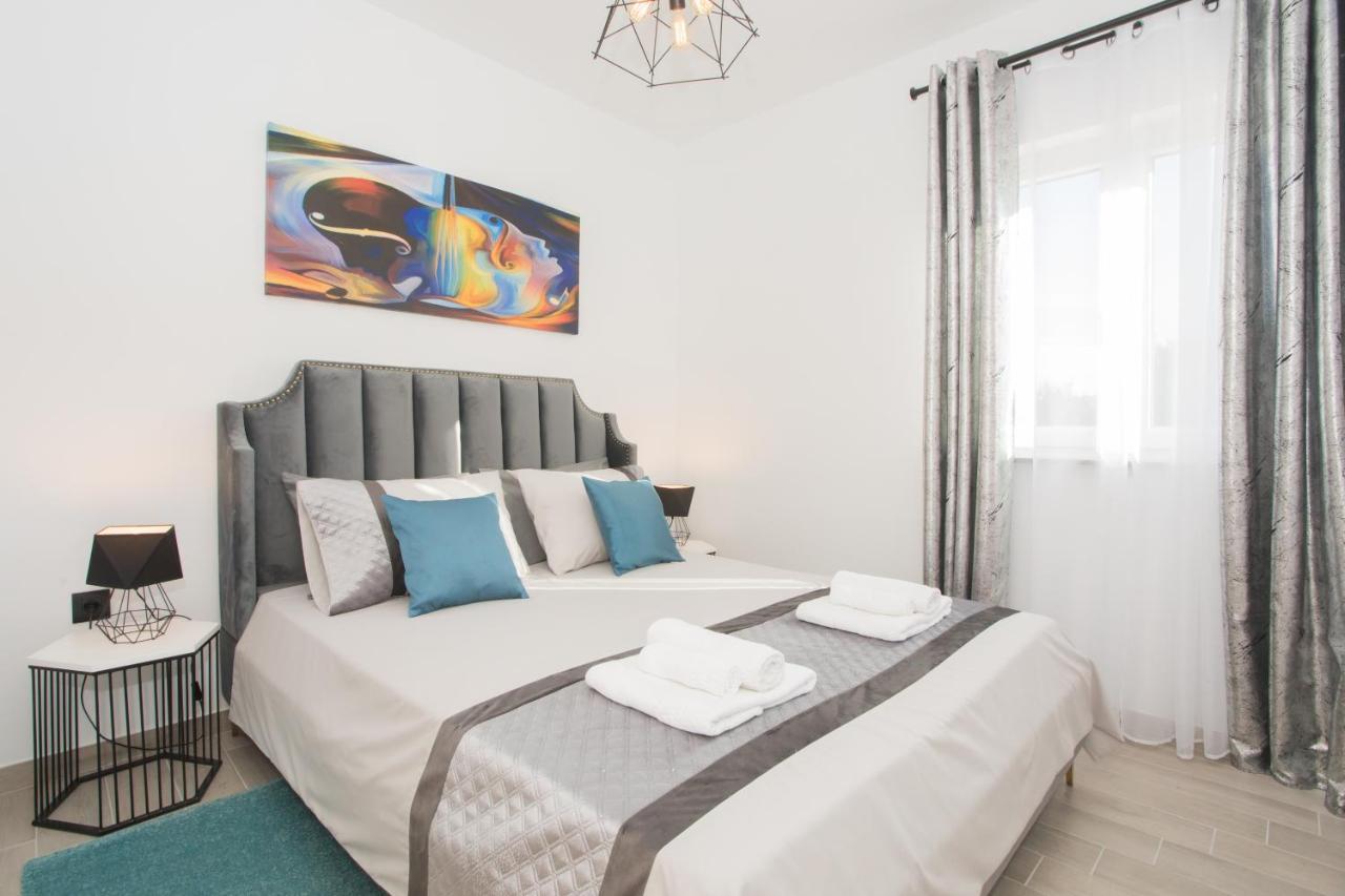 Apartmani Rispet Šibenik Екстериор снимка