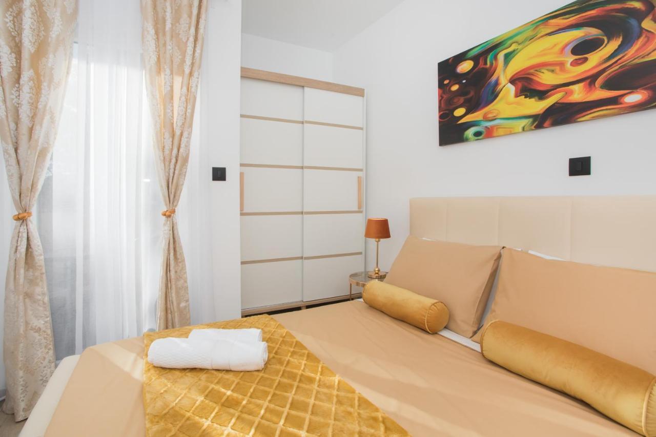 Apartmani Rispet Šibenik Екстериор снимка