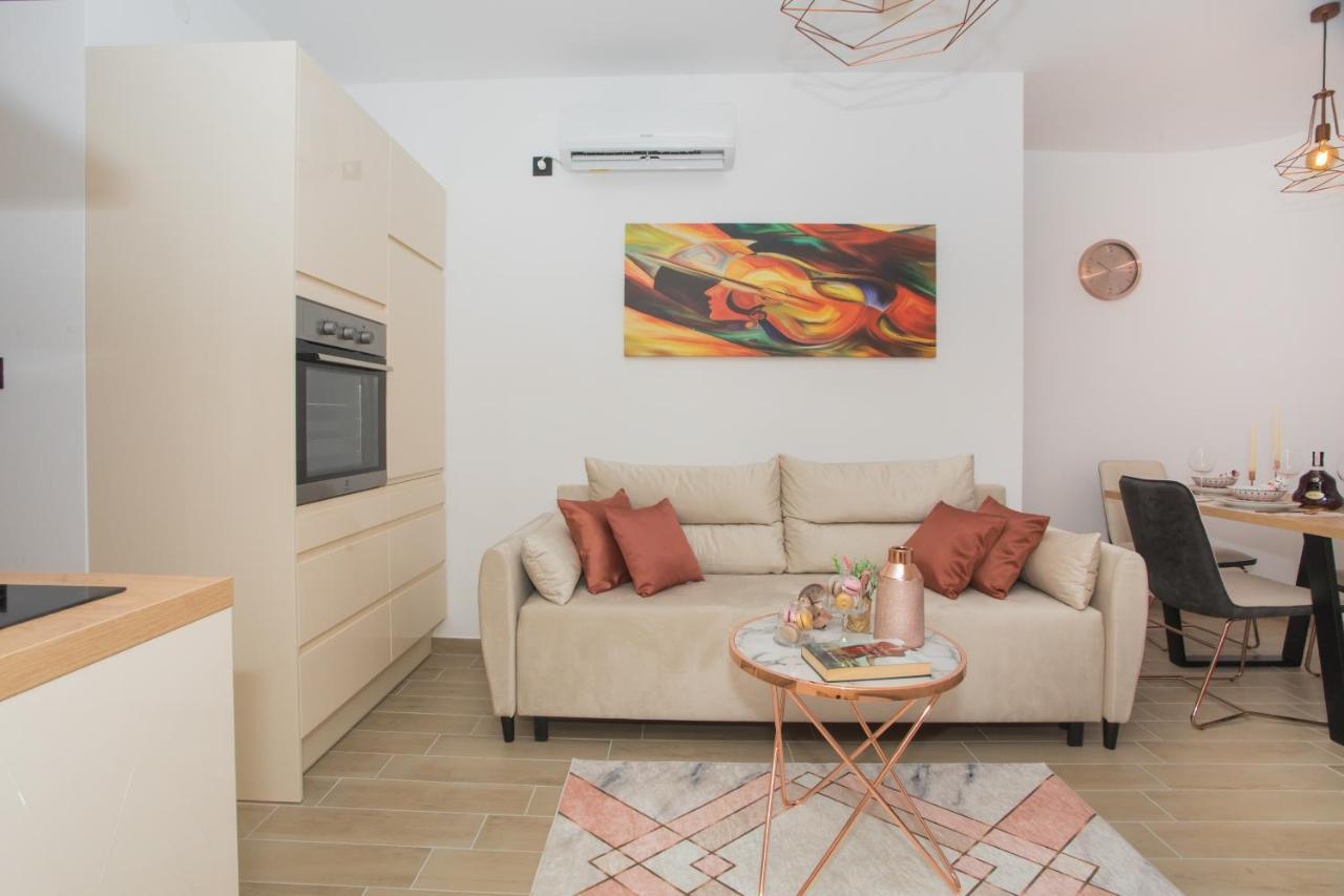 Apartmani Rispet Šibenik Екстериор снимка