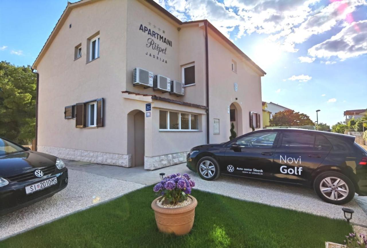 Apartmani Rispet Šibenik Екстериор снимка