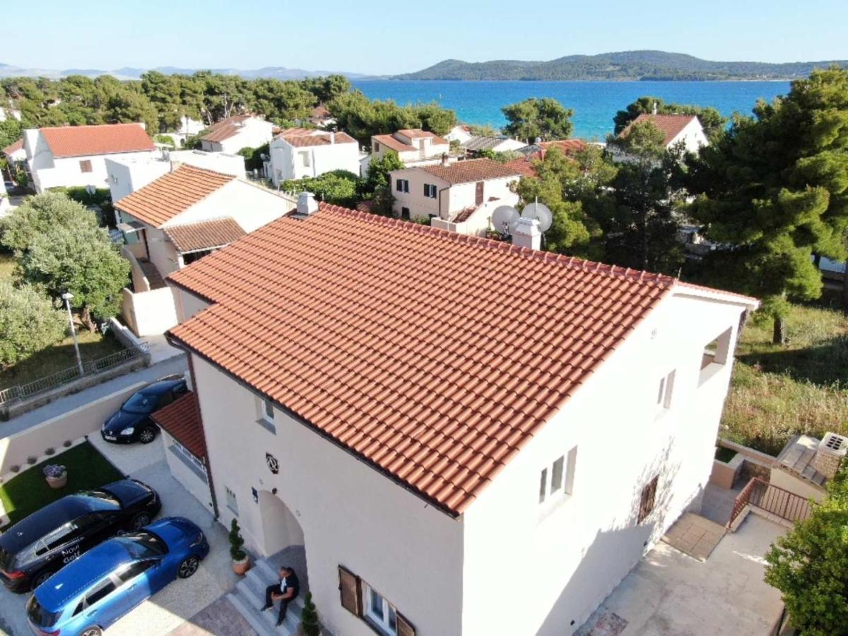 Apartmani Rispet Šibenik Екстериор снимка