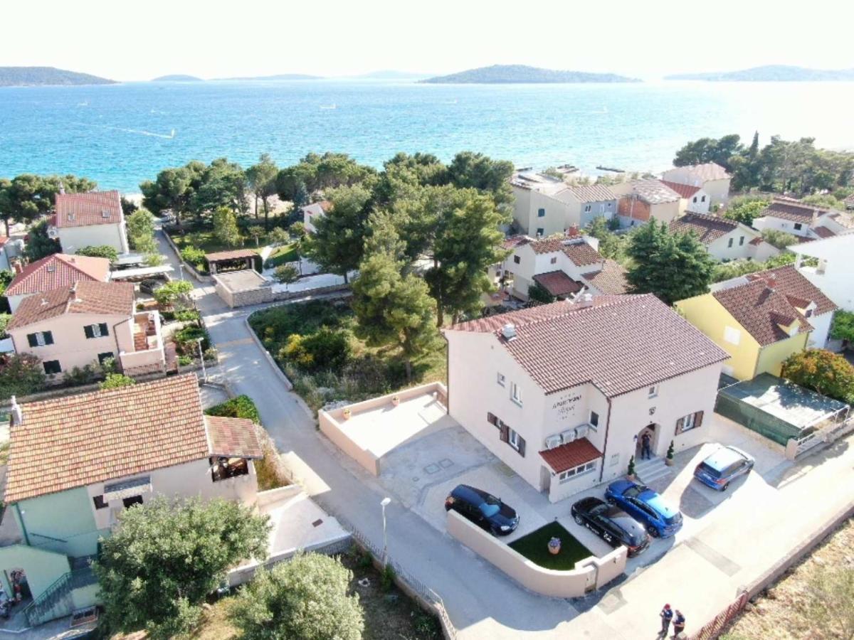 Apartmani Rispet Šibenik Екстериор снимка